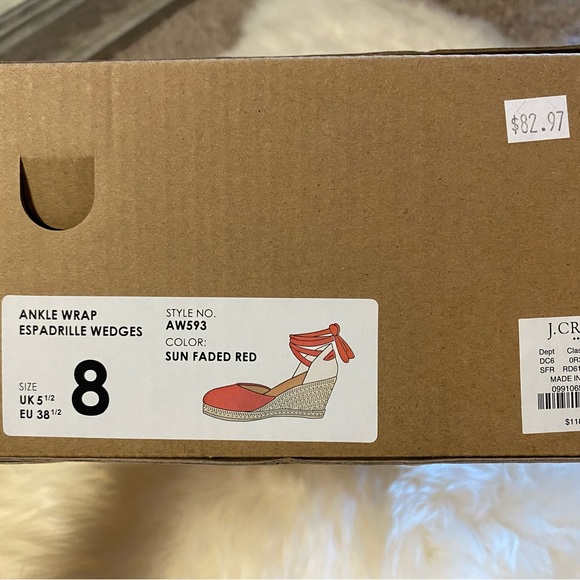 Shoes - Picture 4 of 4